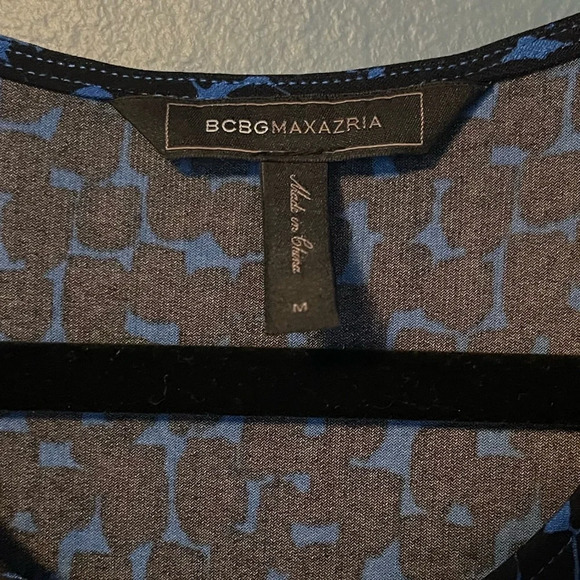 BCBG Maxazria Curve Flaunting Cicely short sleeve dress, blue black. Women’s M - Picture 2 of 5